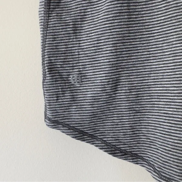 Lululemon Breezy Tank Divided Stripe Heathered Light Grey Heathered Dark Slate - Image 7