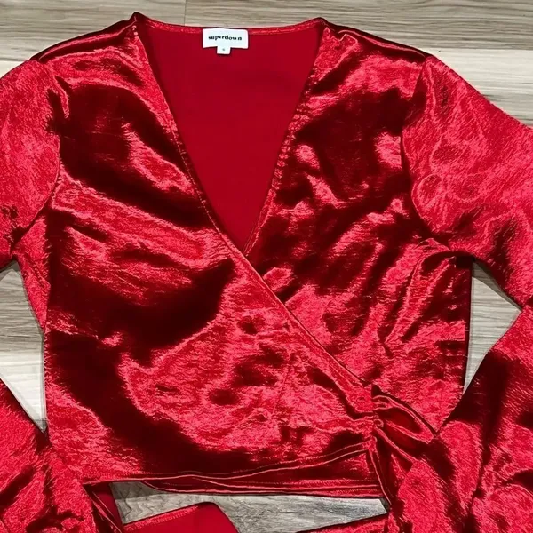 Superdown Gemini Wrap Top in Cherry Women’s Small - Image 5