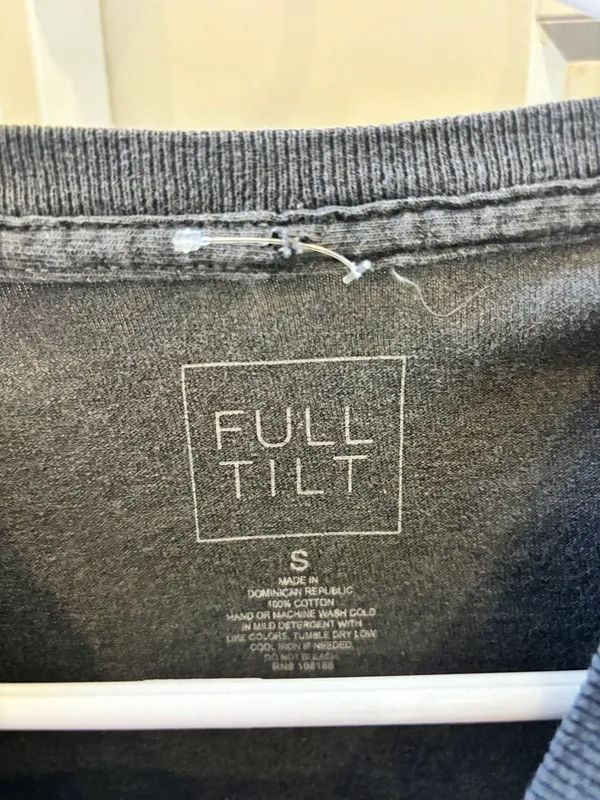 Tilly's Graphic Tee - Image 3