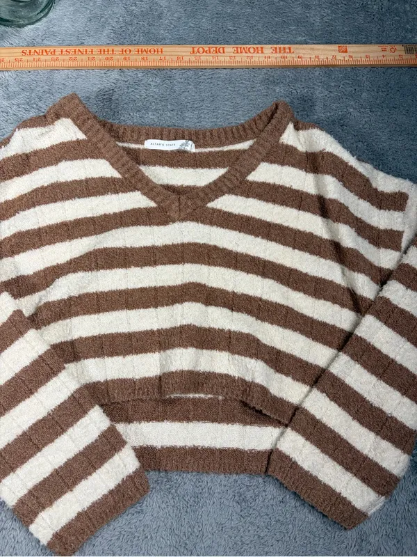 Altar'd State Cozy Striped V-Neck Cropped Sweater - Cream & Brown medium - Image 5