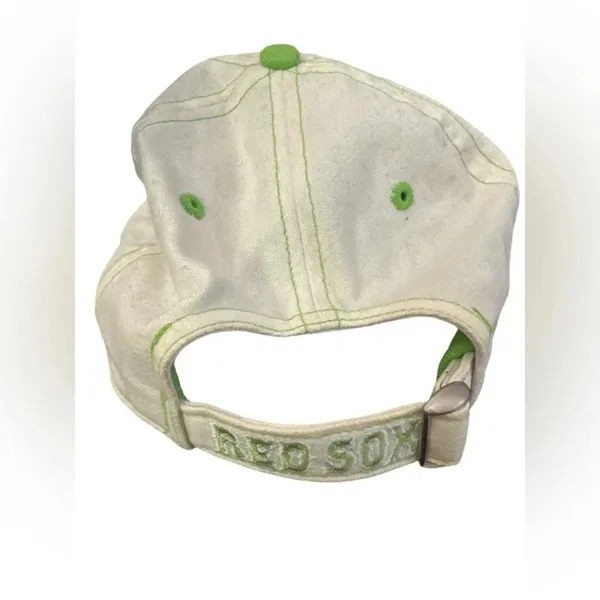 New Era white and lime green Red Sox hat NWOT - Image 4