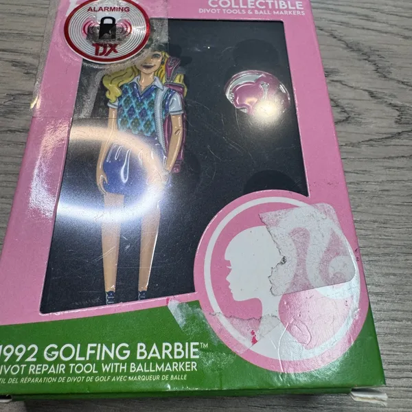 Barbie x Putt Buddies 1992 Golfing Barbie Divot Tool Ball Marker Set‎ - Image 3