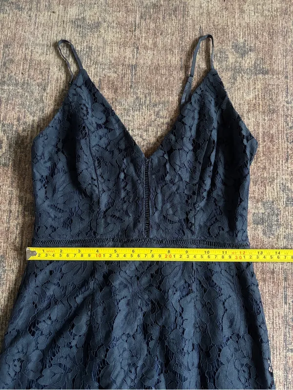 ASTR the Label Navy Lace Dress Size XS - Image 8