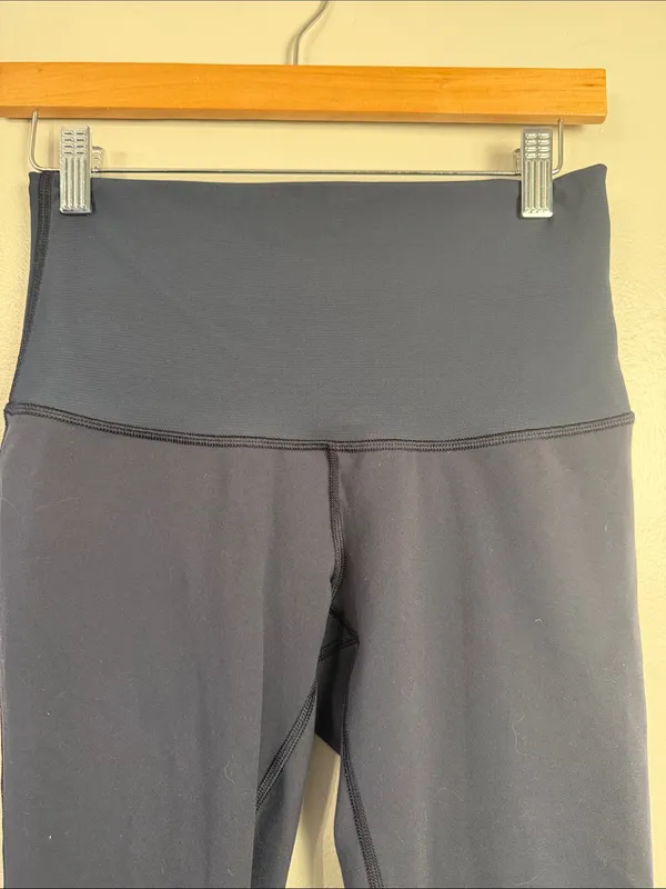 Lululemon Womens Leggings Adjustable Mesh rusching Navy Blue Size 8 High Rise - Image 3
