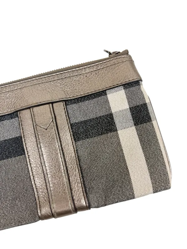 Y2K Burberry Gray Silver Plaid Wristlet Wallet Clutch - Image 8