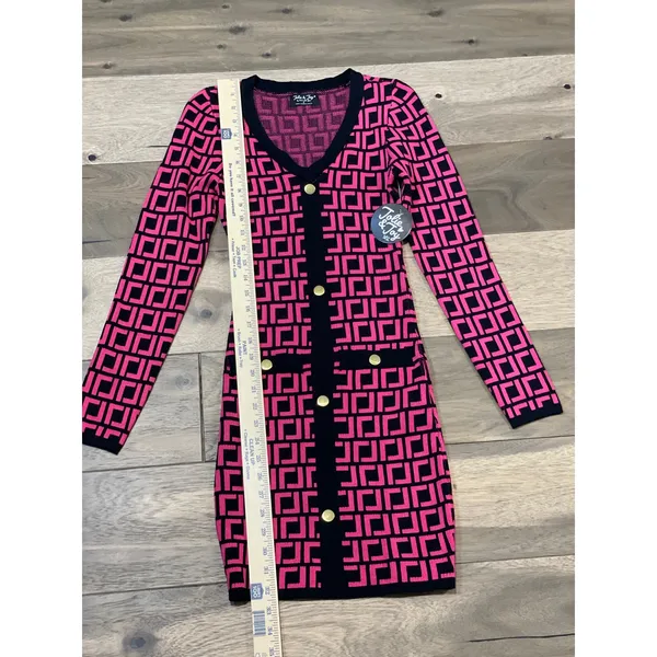 Jolie & Joy Dress Size S Pink Black Geometric V Neck Sweater NWT - Image 5