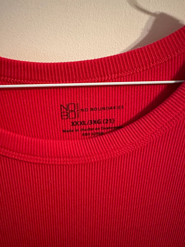 Red Ribbed Shirt - Image 2