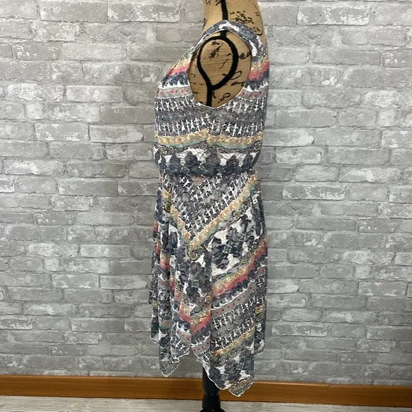 AUW Lace Overlay Handkerchief hem Dress - Image 2