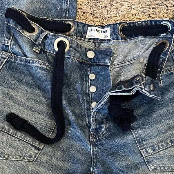 We the Free moxie Jeans - Image 3