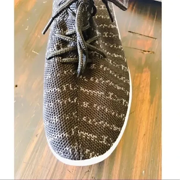 Sport Comfortable Flat Athleisure Women Shoes SZ 6.5 - Image 3