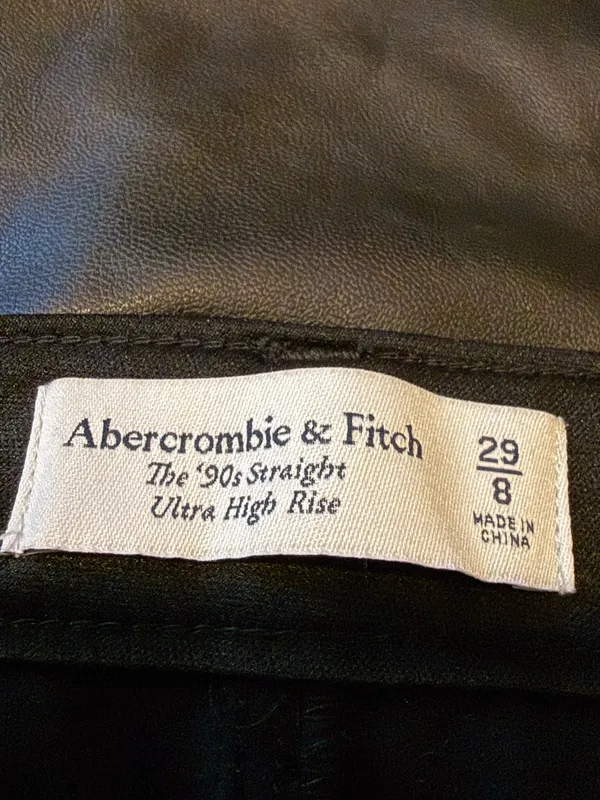 Abercrombie & Fitch Black 90s Ultra High Rise Vegan Leather Straight Leg Pants - Image 6