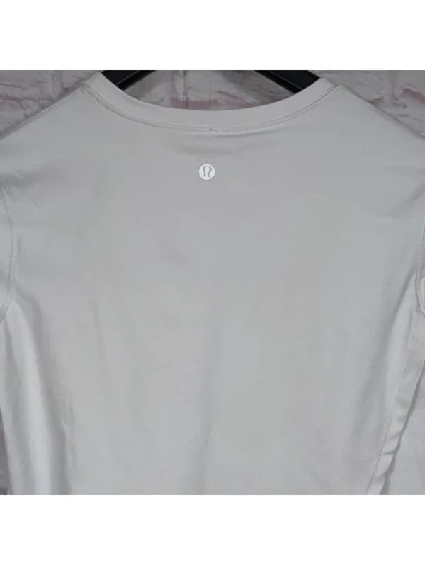 Lululemon White Long Sleeve Shirt Size 4 - Image 5