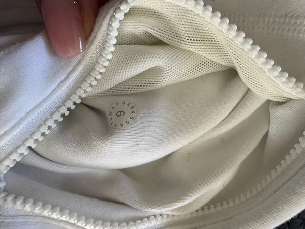 Define Lululemon Jacket - Image 4