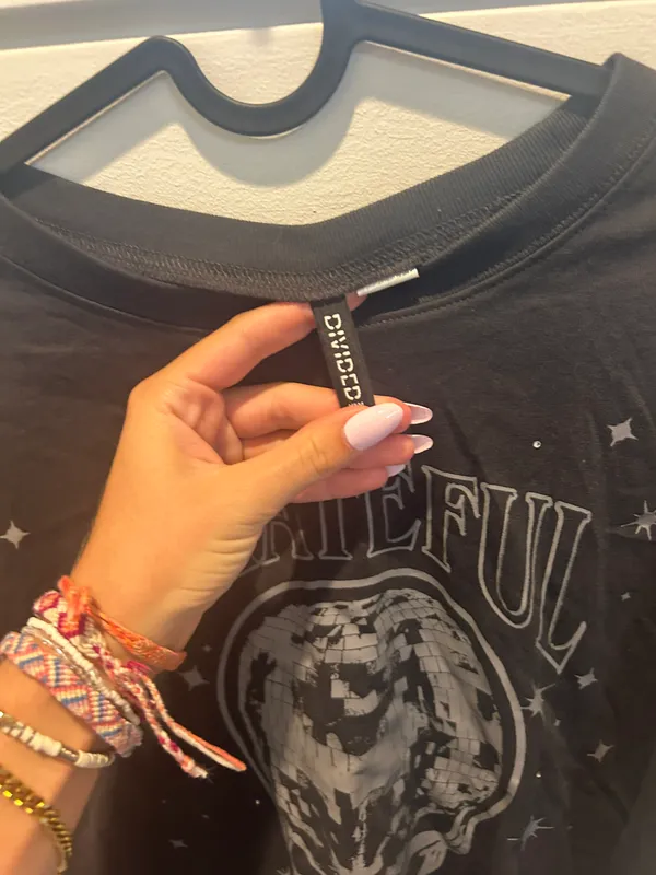 H&M Greatful Dead Graphic T-shirt - Image 3