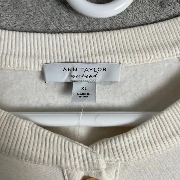 Ann Taylor Cream Sweatshirt Minimalist Cozy Lounge‎ Top Size XL Cotton Blend New - Image 4