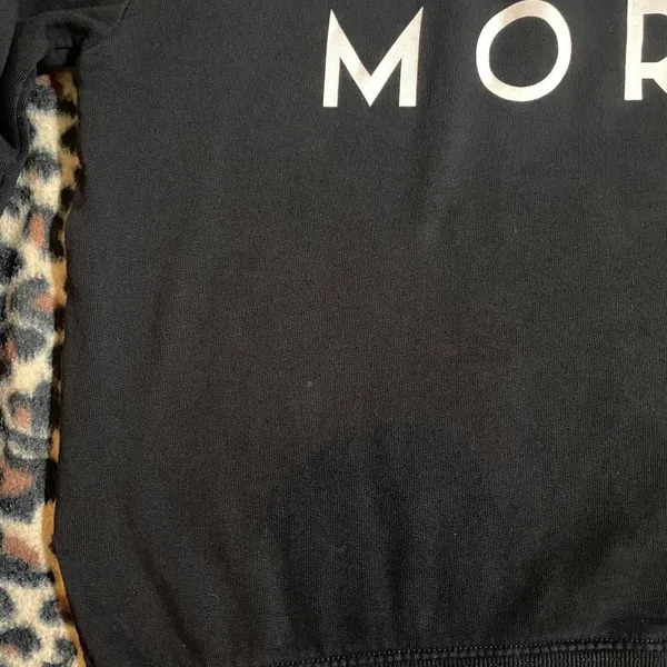 Divided “laugh more” sweater - Image 8