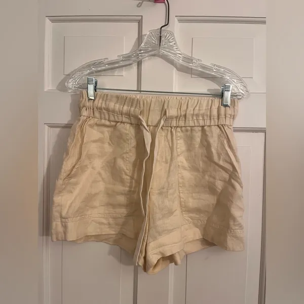 ALC Frank Billy II Short 100% Linen Cream Size 2 - Image 2