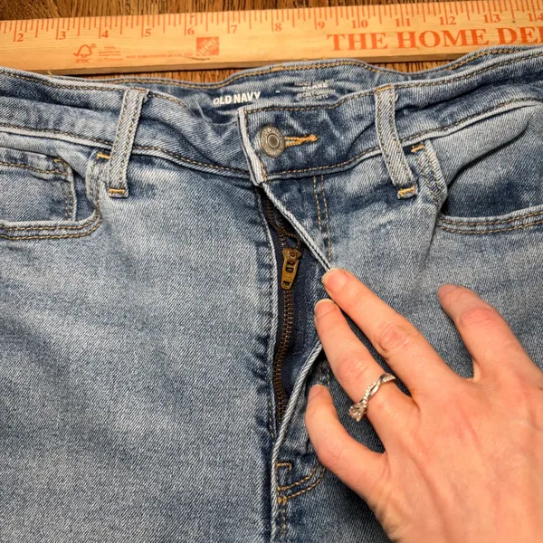 Old Navy Higher High-Rise Flare Jeans Medium Wash Mary Kate Size 8 western boho - Image 7
