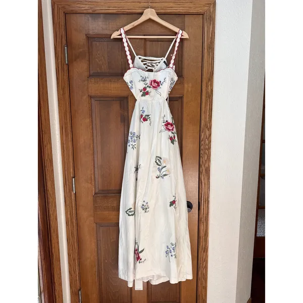 ABERCROMBIE & FITCH Bra-Free Embroidered White Maxi Dress Size XS NEW - Image 7