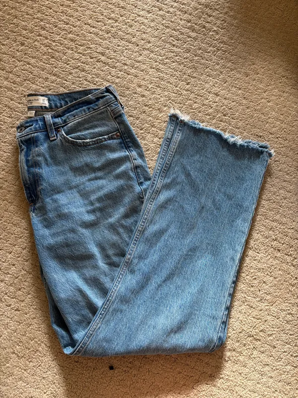 Abercrombie Jeans The Baggy Low-Rise Curve Love Long - Image 3
