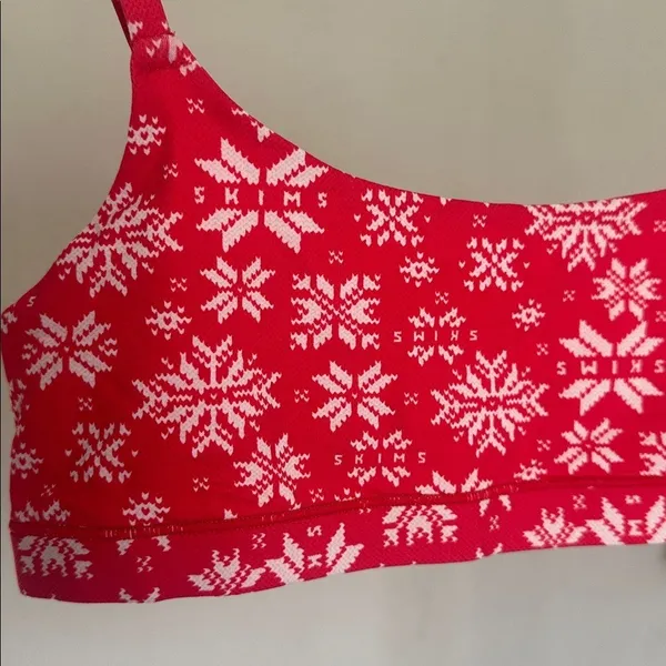 Skims Fits Everybody Scoop Neck Bralette Red White Snowflake Large NWOT - Image 3