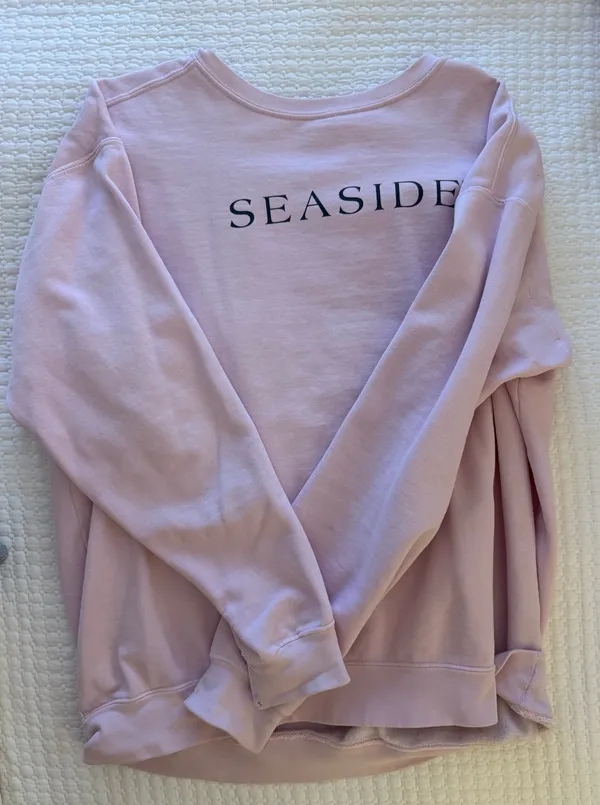 The Seaside Style Crewneck - Image 2