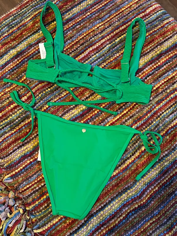Victoria's Secret Emerald Green Two-Piece Bikini Set 32A top & small bottom NWT - Image 11