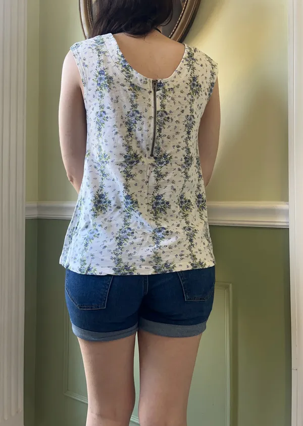 Mossimo Y2K floral pocket tank top - Image 2