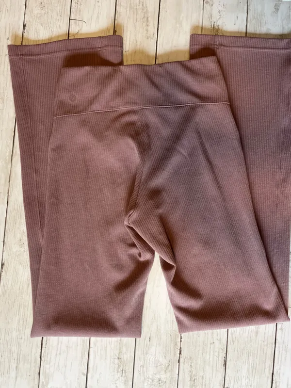 Lululemon Ribbed Softstreme Flared Pant *Regular - Twilight Rose Size 4 - Image 2