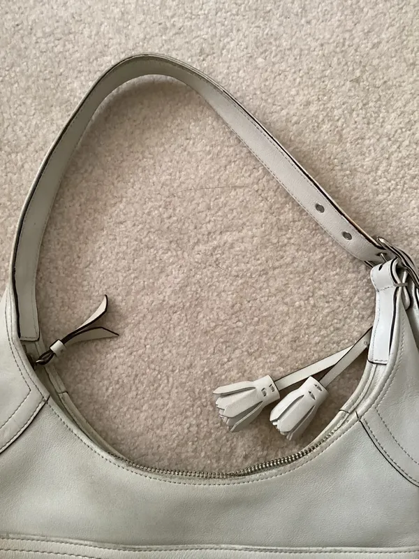 Coach White Hamilton Tassel Hobo Vintage - Image 3