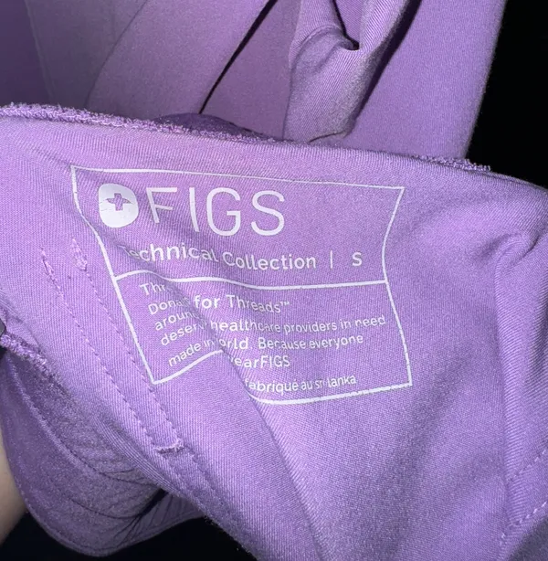 Light Purple Scrub Set - Image 4