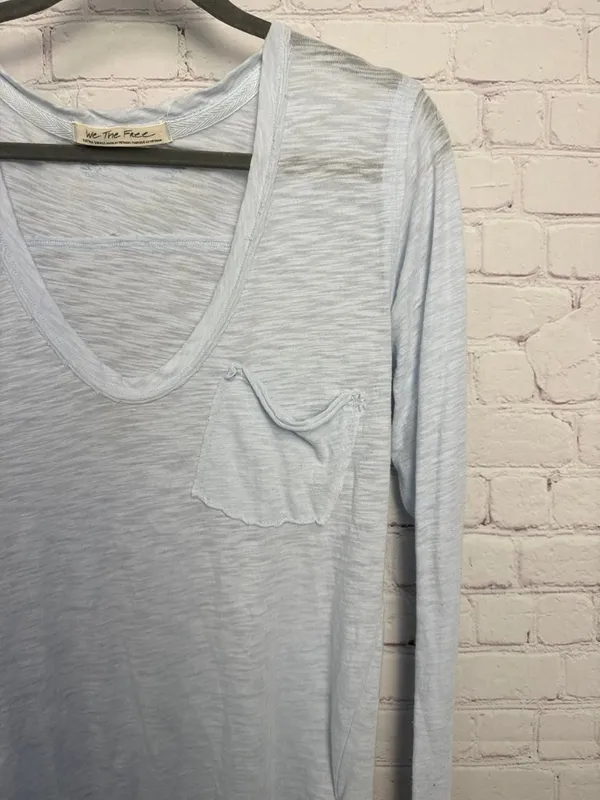 We the free XS light blue long sleeve free people coastal v neck tunic - Image 5