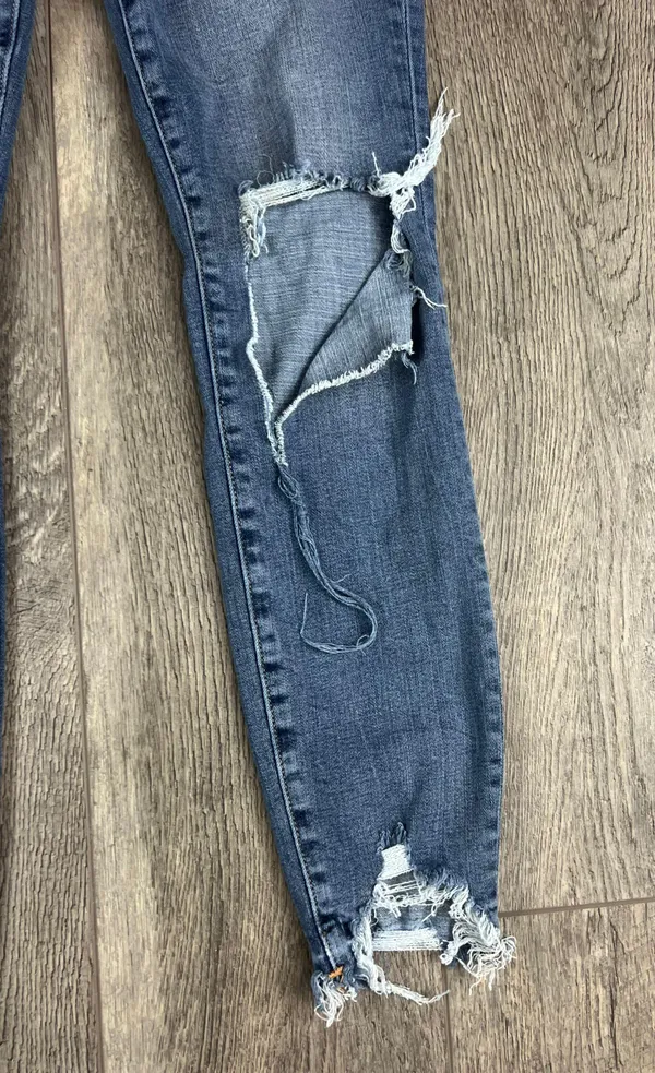 Good American Distressed Jeans - Image 2