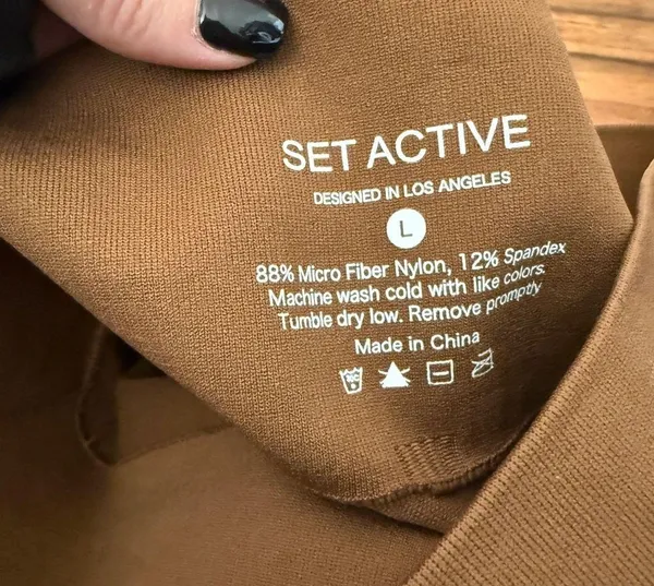 Set active biker shorts - Image 6