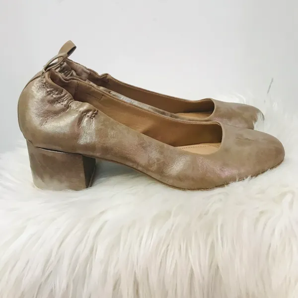 Brooklyn Champagne Lott block heel Pump sz 7.5 - Image 3
