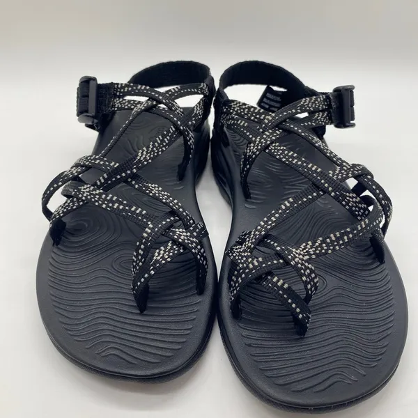 NWOT Chaco Black White Strappy Toe Strap Gorpcore Outdoor Sandals Water Women 7 - Image 2