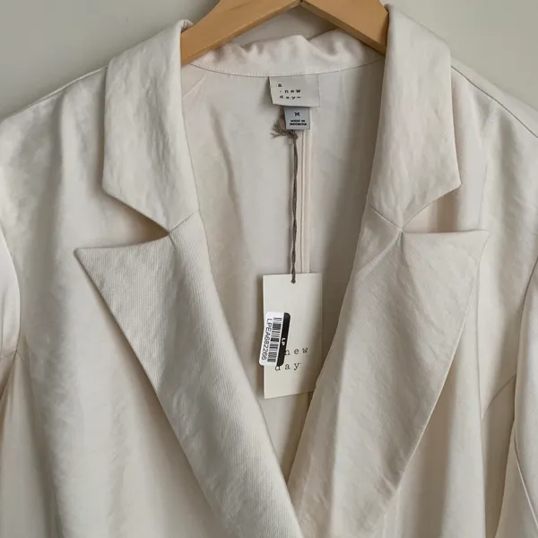 A New Day Women's Essential Blazer Cream White Medium - Image 8