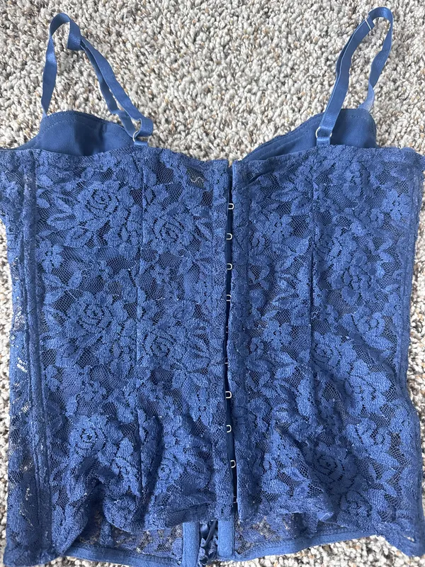 White Fox Boutique Going Out Top Navy Blue - Image 4