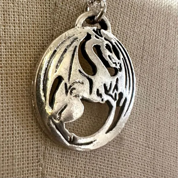 Dragon Pendant necklace Silver - Image 3