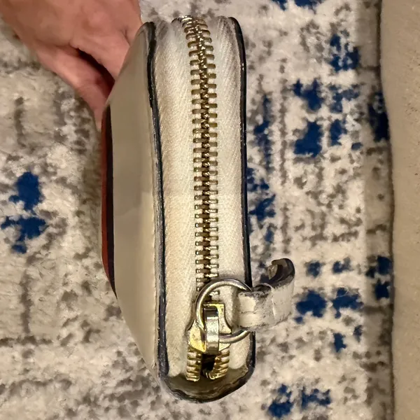 Gucci Calfskin Leather Sylvie Zip Wallet, ivory - Image 3