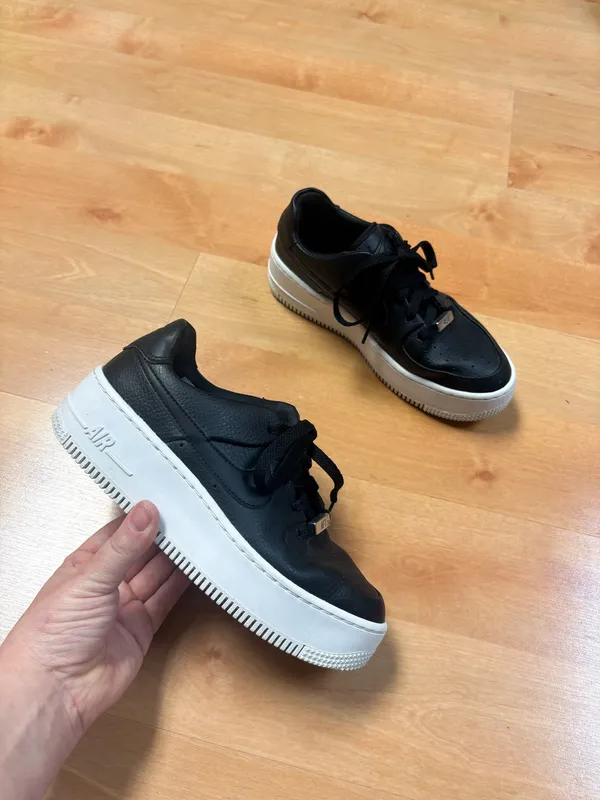 Nike Air Force 1 Sage Low Black & White - Image 7