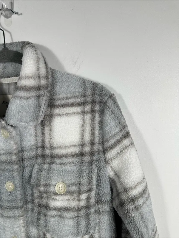 Abercrombie‎ & Fitch Gray and White Plaid Shacket - Image 5