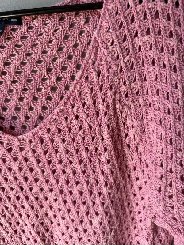 Y2K American Eagle Pink Open Knit V-Neck Sweater Women’s Large Boho Beachy - Image 4