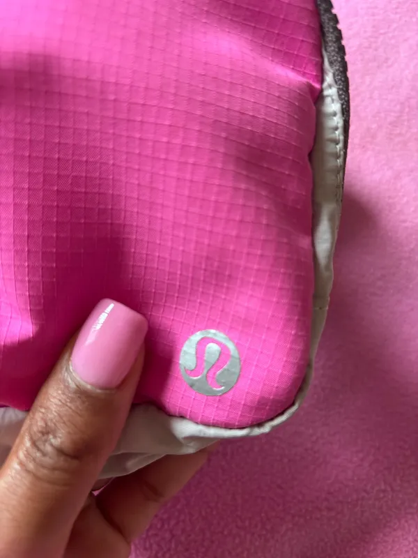 Lululemon Belt Bag Everywhere 1L - Image 5