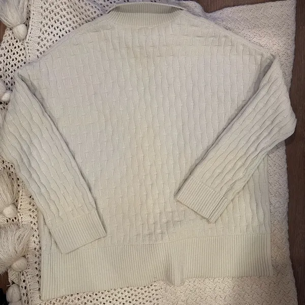 Lululemon Athletica Oversized Small Turtle Neck Women's Cream Sweater - Image 7