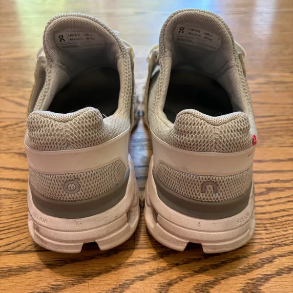 OnCloud OnRunning CloudSwift Sneaker Wolf Sand - Image 3