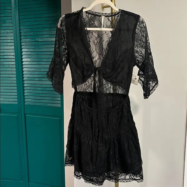 Free people Lala Lace Mini Dress. NWT. Black - small - Image 7
