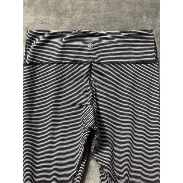 Lululemon Women's‎ Wunder Under Pant Super Stripe Cadet Blue White Size 6 - Image 4