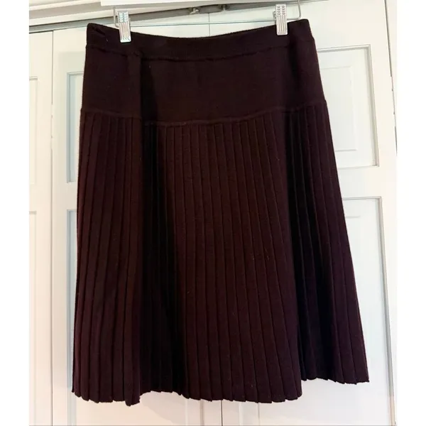 Valerie Stevens 100% wool woolmark burgundy pleat skirt large - Image 2