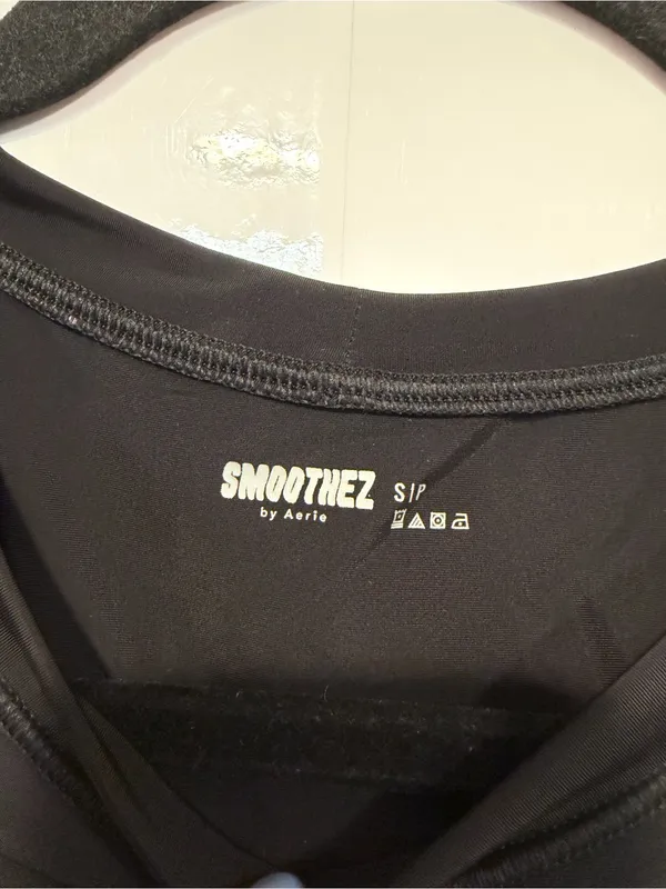 Black Aerie Smoothez Cropped Tee with Elastic Hem - Image 2
